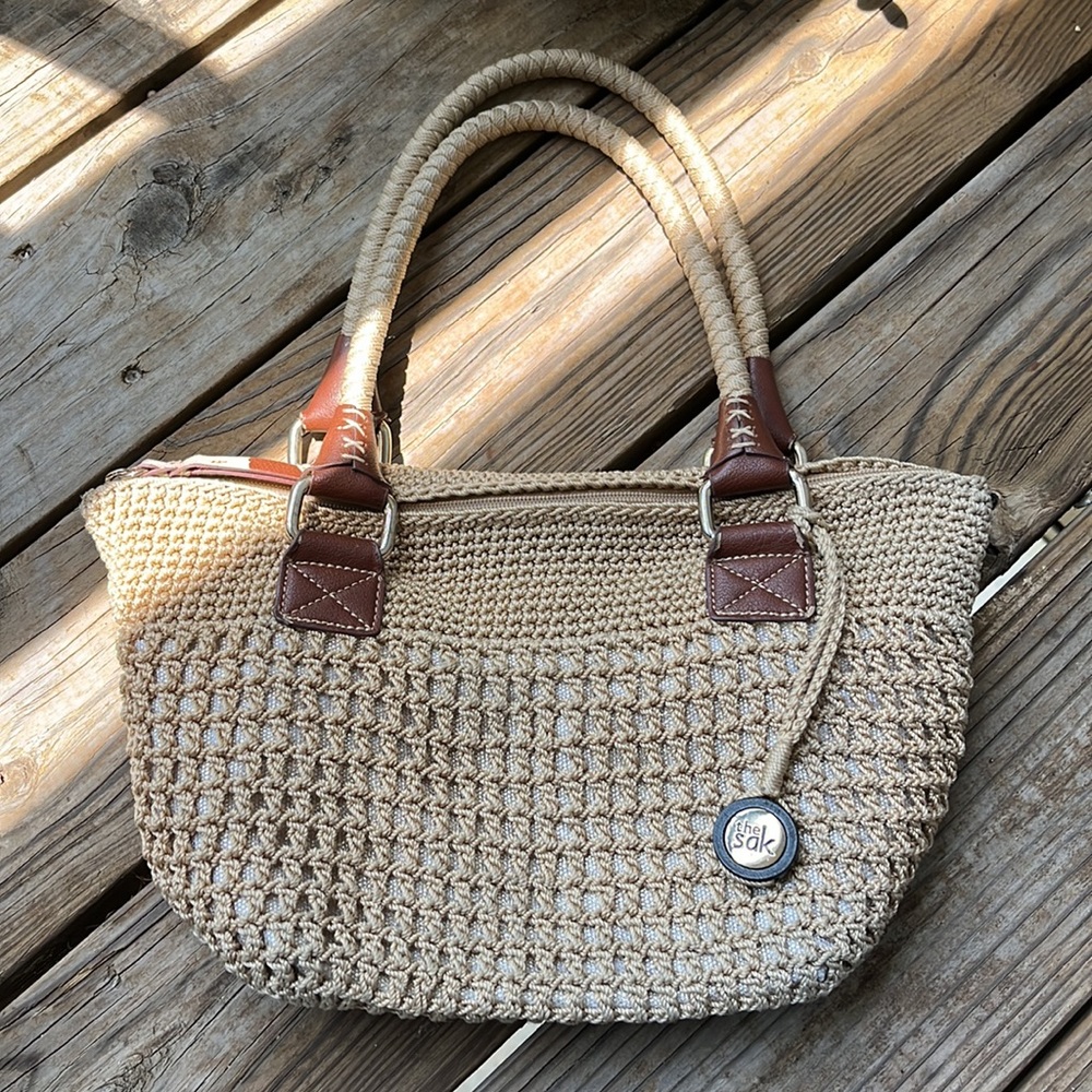 the sak hand crocheted crochet tote shoulder bag purse